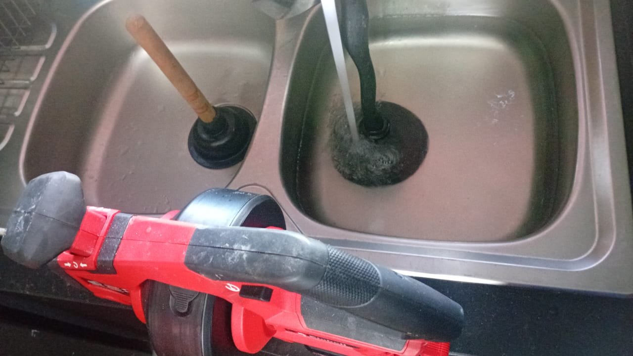 Plumber Amberfield service photo